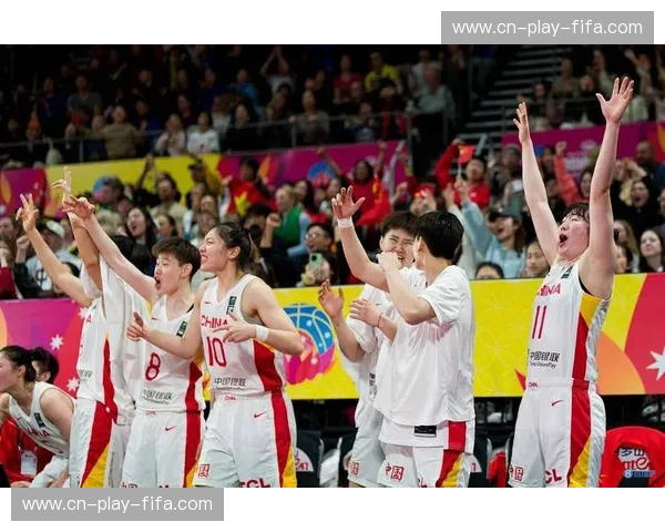 绝地绽放的无畏金兰：中国女篮vs世界，一场关于热血与重塑的权力游戏